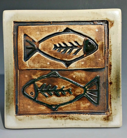 Double Fish Tile