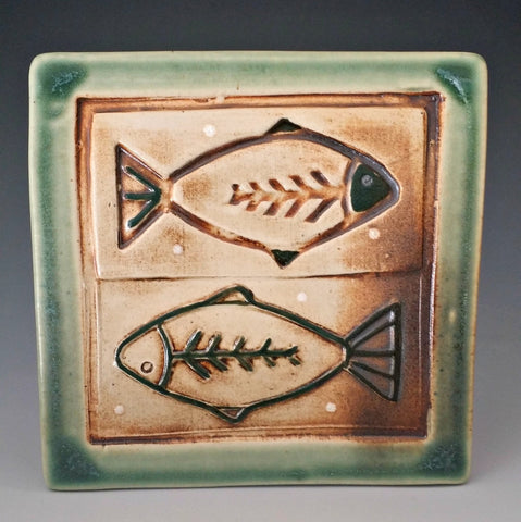 Double Fish Tile