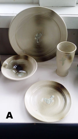 4 Piece Dinnerware Set